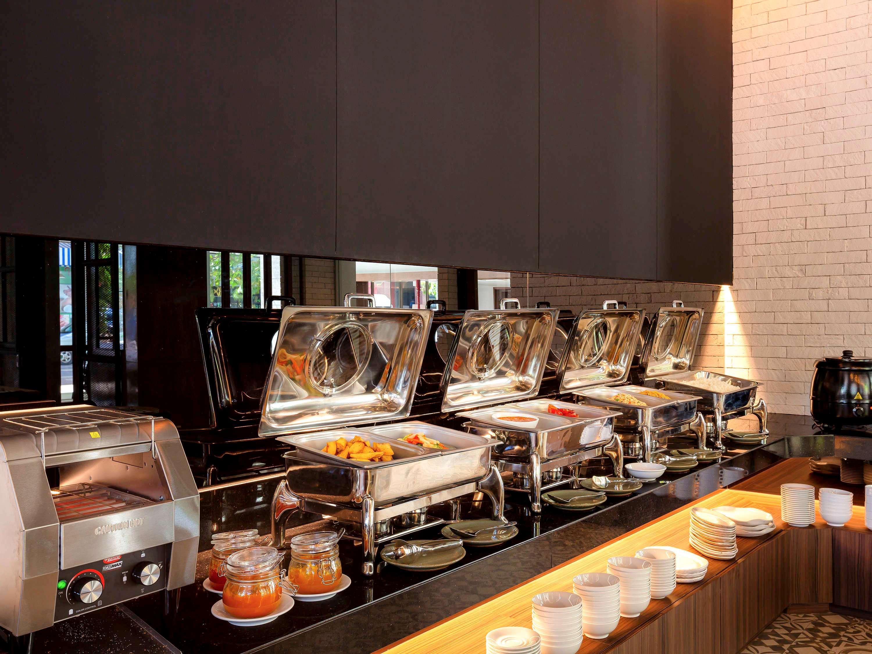 Ibis Styles Siem Reap Exterior foto